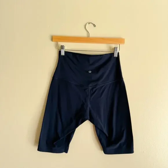 Lululemon True Navy Align Super High Rise 10" Bike Shorts Size 8 Athleisure Norm - Picture 5 of 7